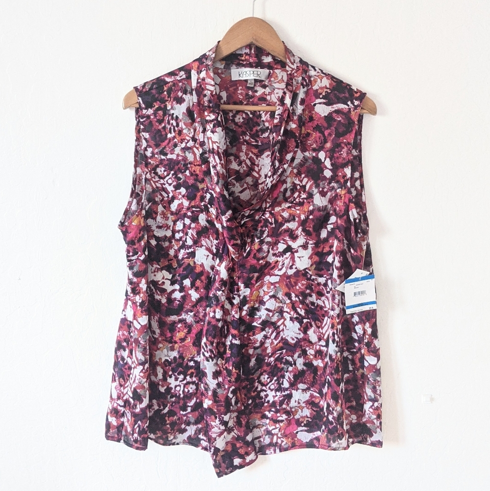 3/$25 NWT Kasper Patterned Sheer Top